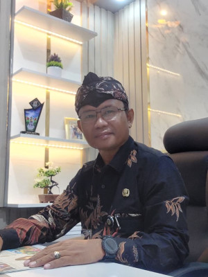 Halis Rodiwarsito, M.Pd